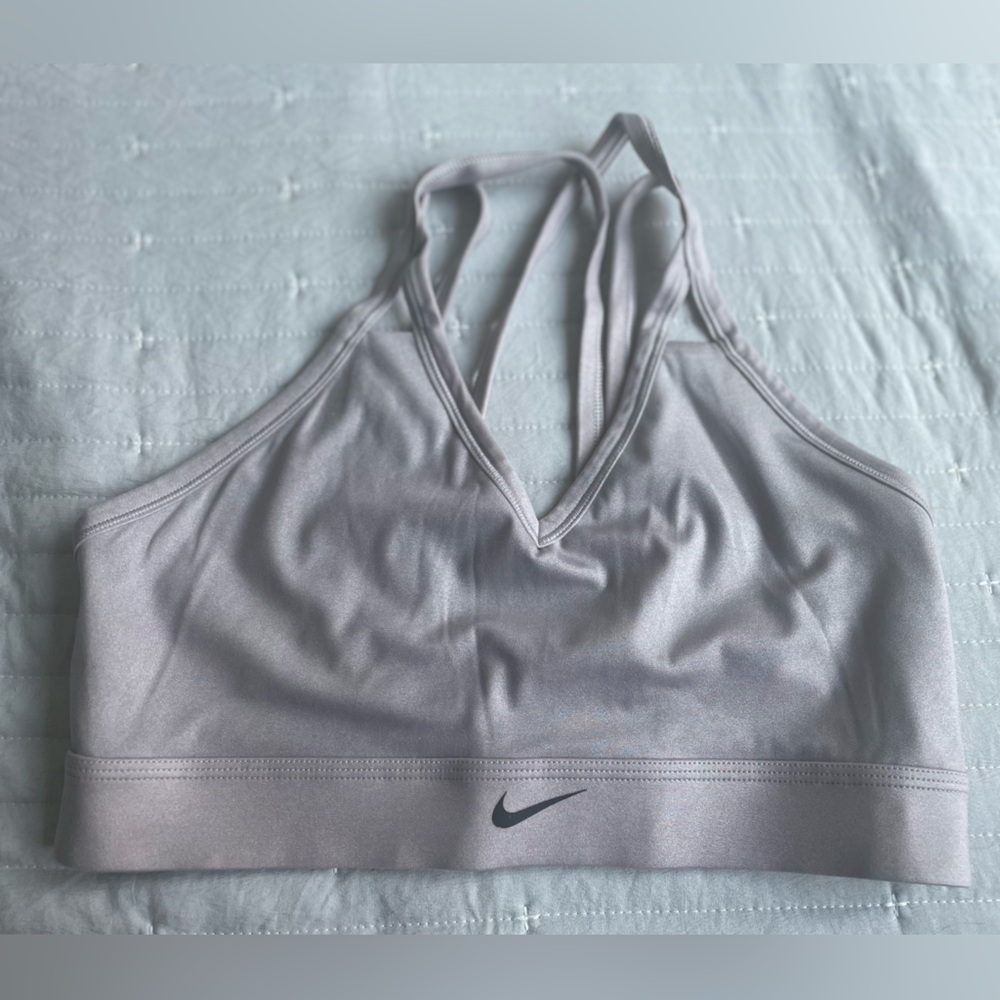 Women’s Nike Bra Size L